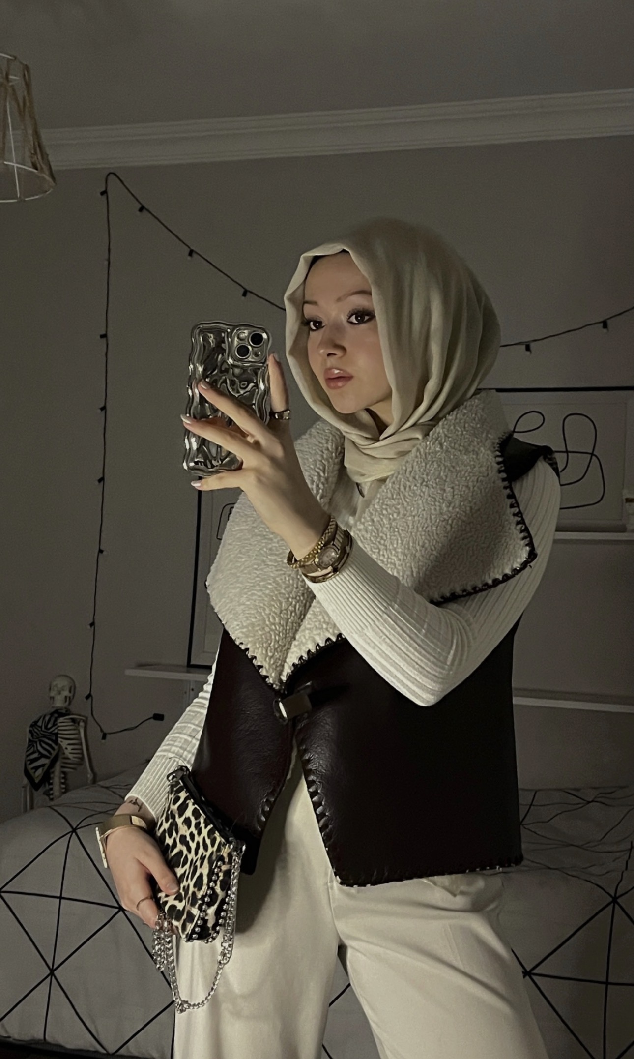 Demirözü Zeki ve Başarılı Kadın Escort Şirin